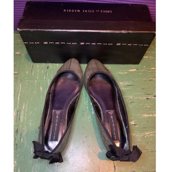 New Steve Madden Flats Snakeskin Size 6.5 - Picture 5 of 7